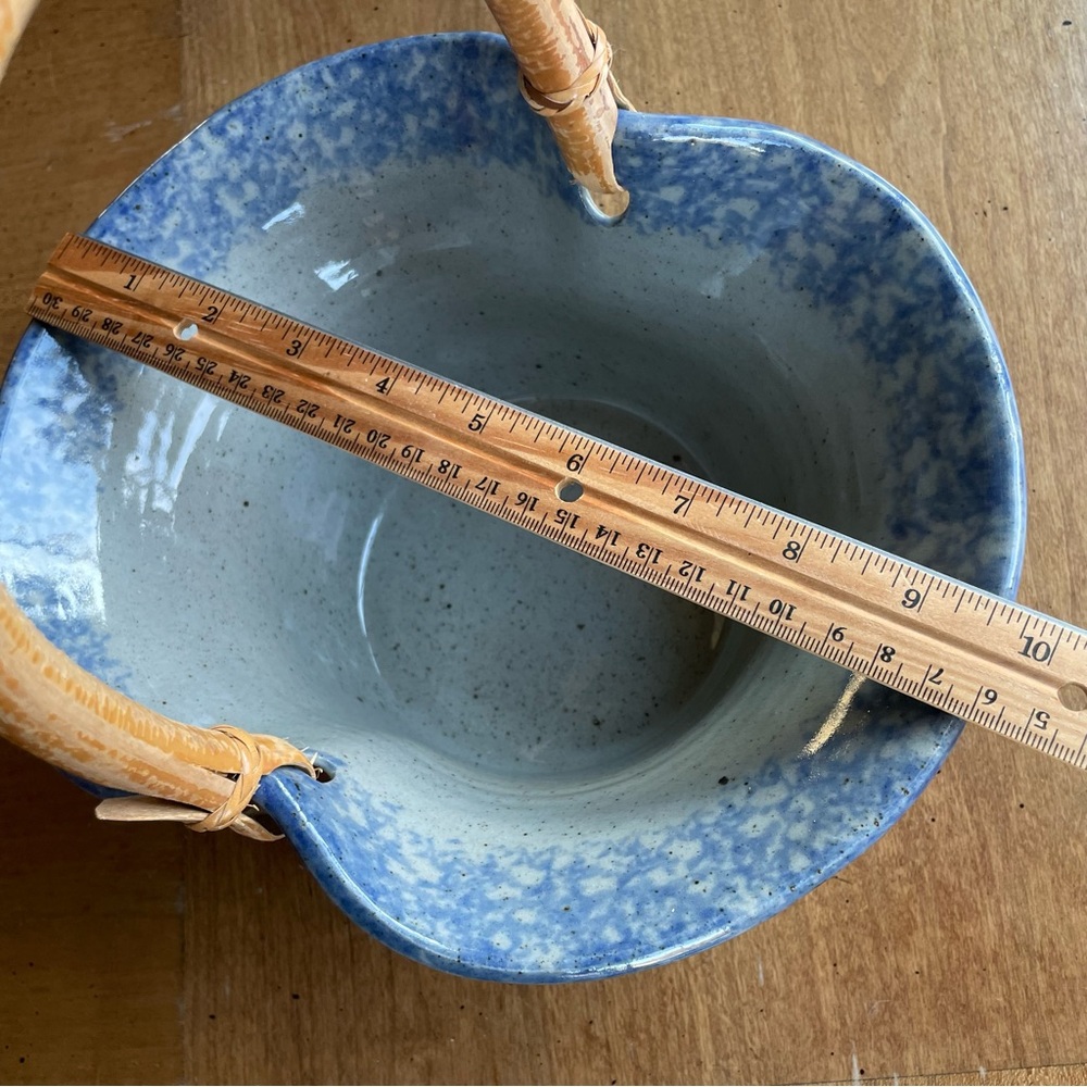Jepson Studio Hand Crafted Blue and Gray Pottery Basket with Heart & Handle - Picture 10 of 13